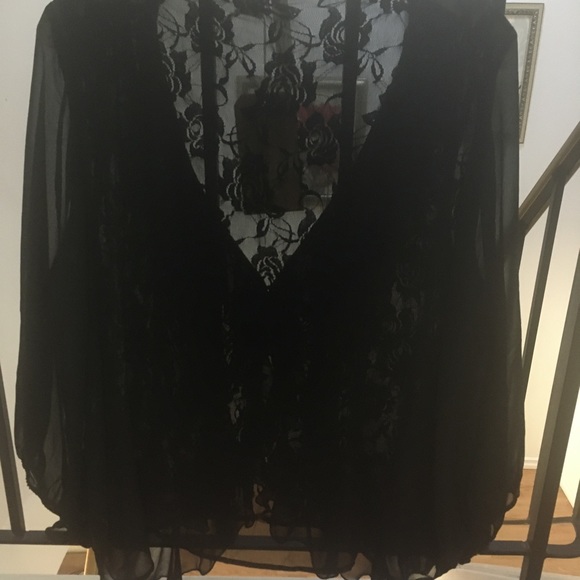 Ruffle blouse cardigan topper XL in black - Picture 4 of 4